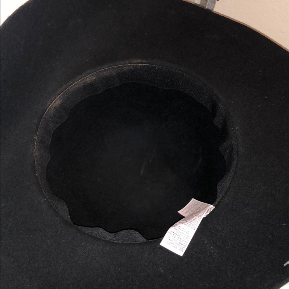BNWT hat - Picture 4 of 5